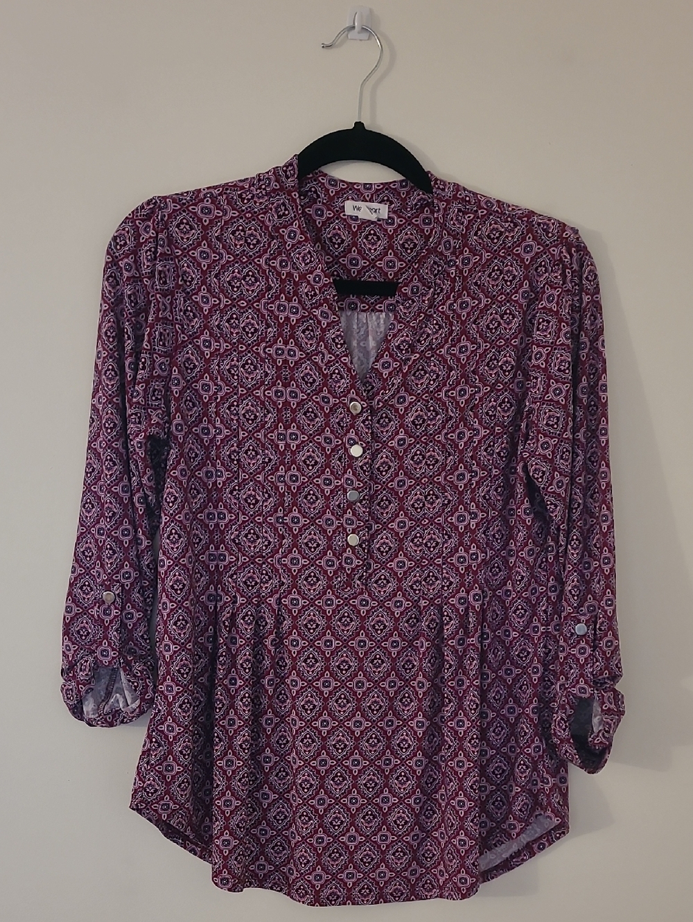 Westport Magenta Geometric Henley Blouse Size Med